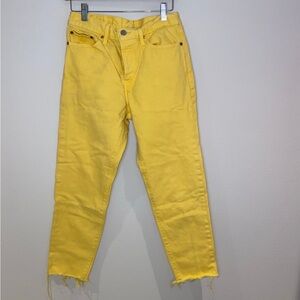 White‎ Tag Yellow Levi’s Button Fly Raw Hem Size 27